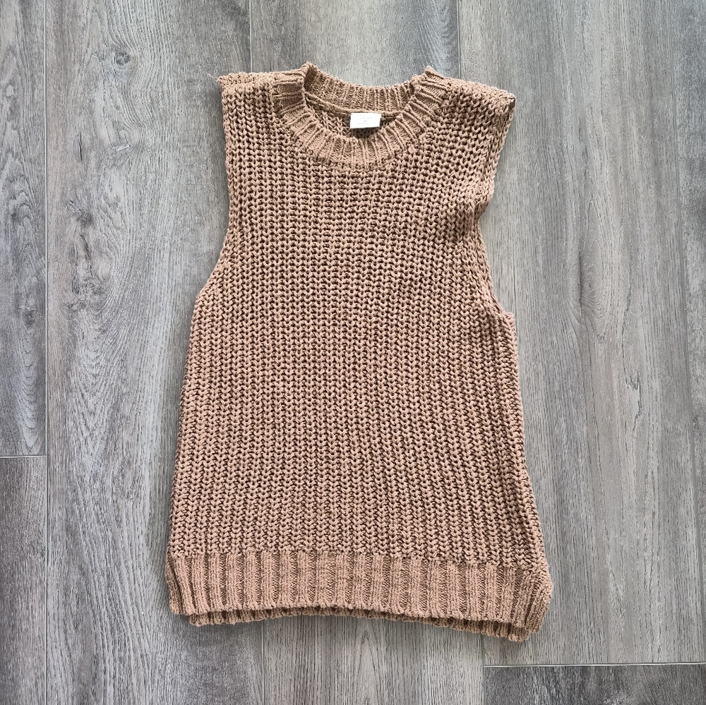 Abercrombie Knit Sweater Vest
